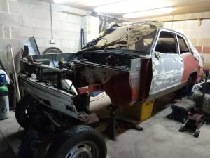 Andy's GT 4 - Work on front chassis leg
